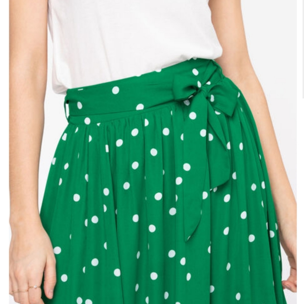 BRAND NEW Polka Dot Midi Skirt - Picture 3 of 3